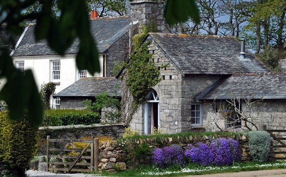 Cottage to rent in Cornwall