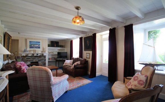 Image 2 of 12