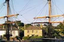 aquatic Villa, Charlestown