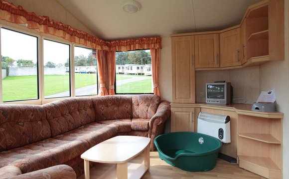 Caravan Holidays in Cornwall with Dogs